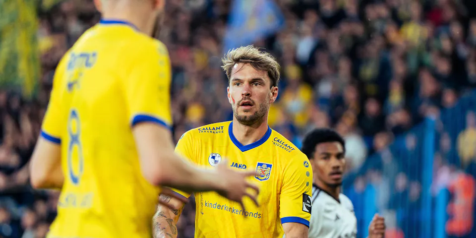 event banner for S.K. Beveren - La Louvière