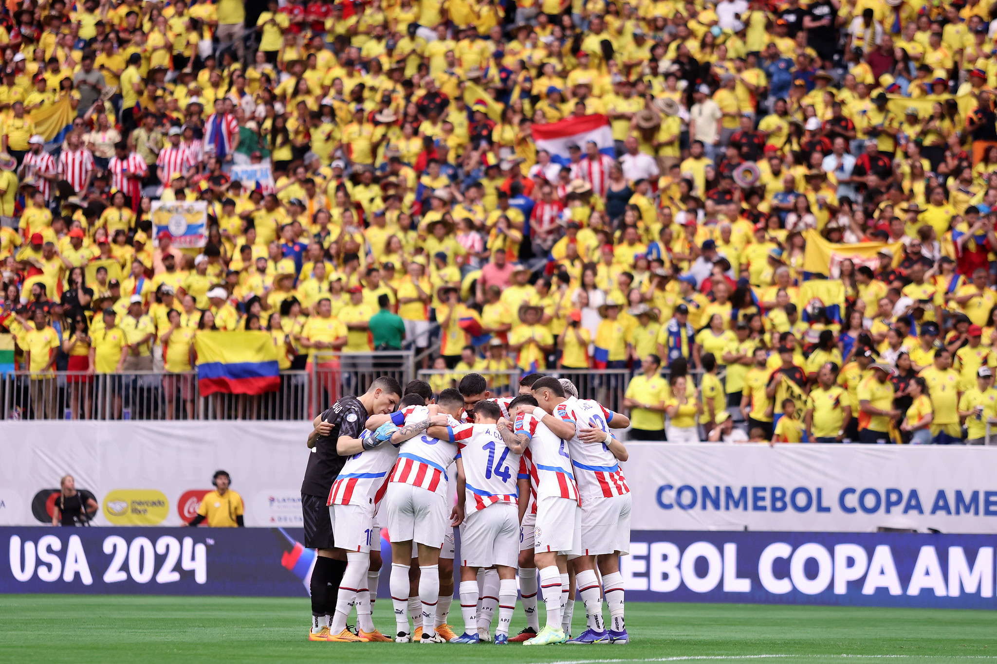 event banner for Paraguay - Colombia