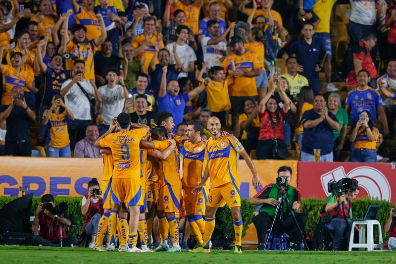 event banner for Tigres UANL - Querétaro