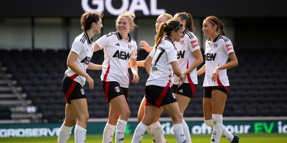 event banner for Dartford W - Fulham W