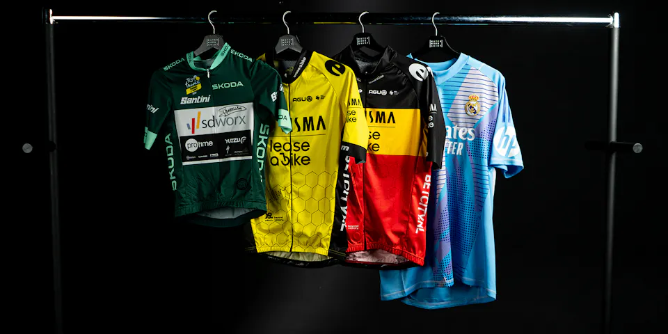 event banner for UZA Foundation | Nathan van Hooydonck