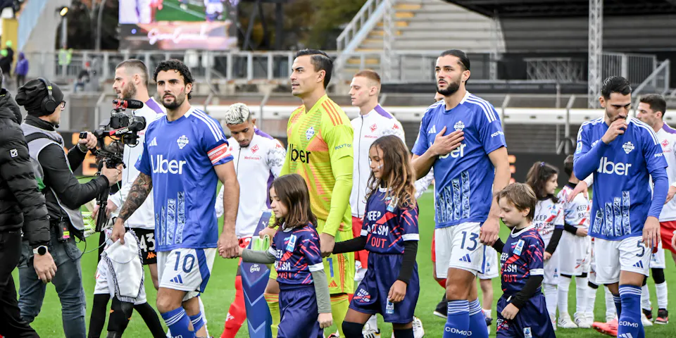 event banner for Como 1907 - AC Milan | Mascot Experience (14/01)