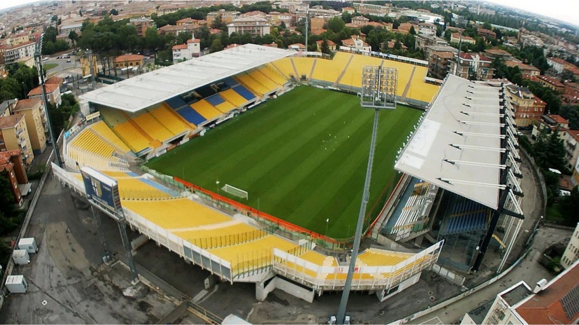Parma Calcio 1913 - Juventus FC | Socios.com Collectibles - Game Scored Ball header image