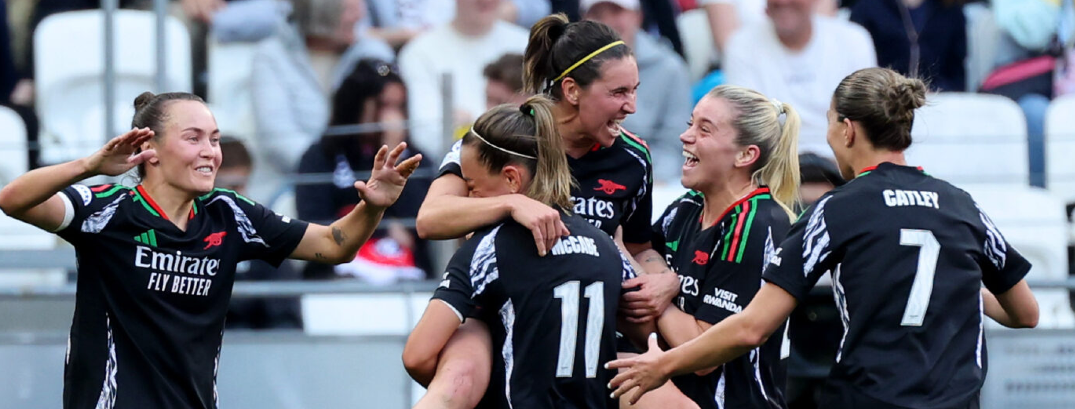 Olympique Lyonnais Féminin - Arsenal WFC header image