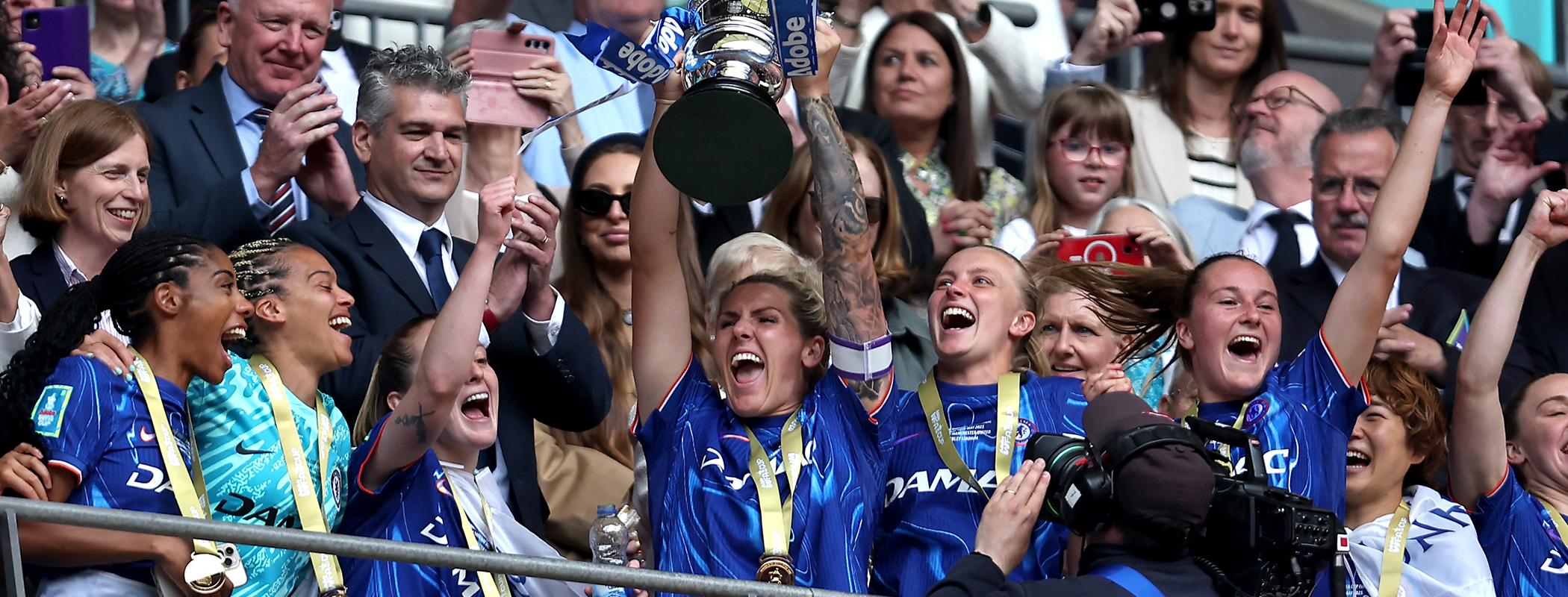 24/25 Women's FA Cup Champions Auction header image