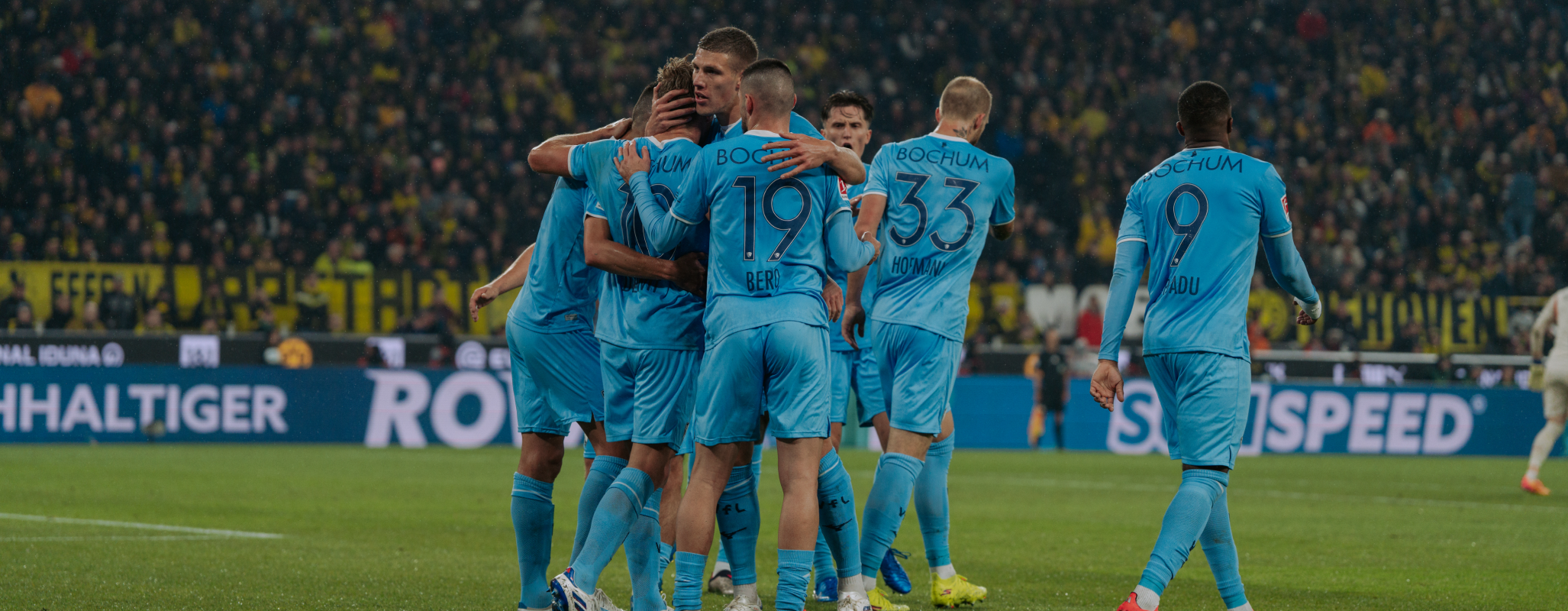 VFL Bochum | Squad Signed Shirt Special header image