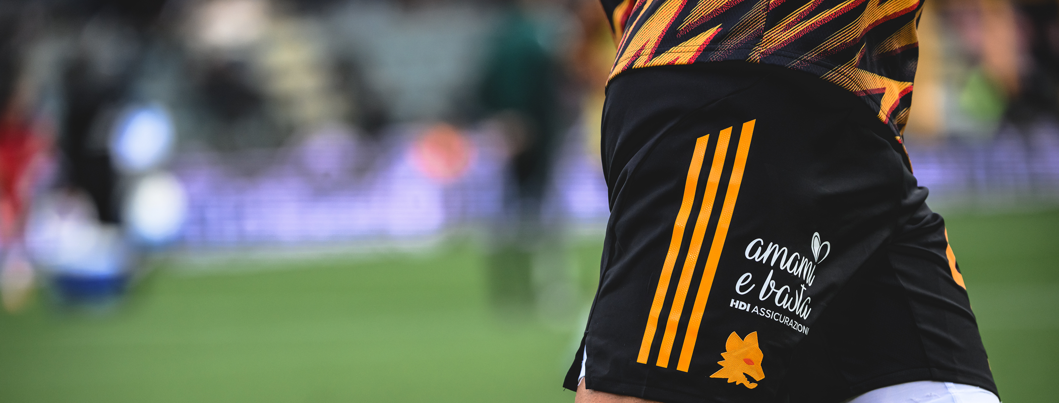 AS Roma "Amami e Basta" header image
