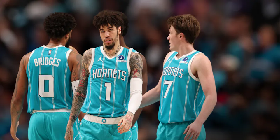 event banner for New York Knicks - Charlotte Hornets