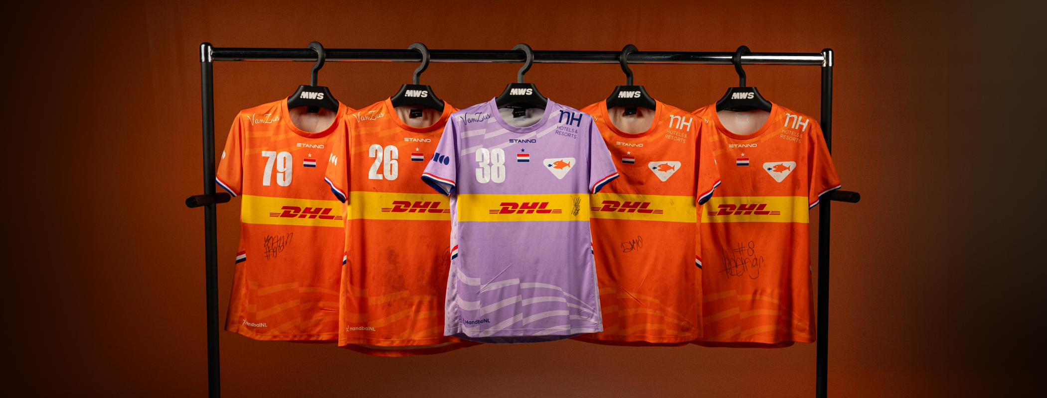 France W - Netherlands header image