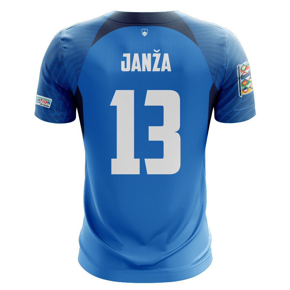 来自Slovenia的Erik Janža球衣