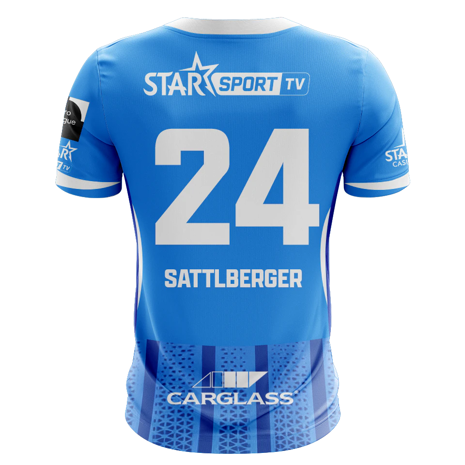 来自KRC Genk的Nikolas Sattlberger球衣