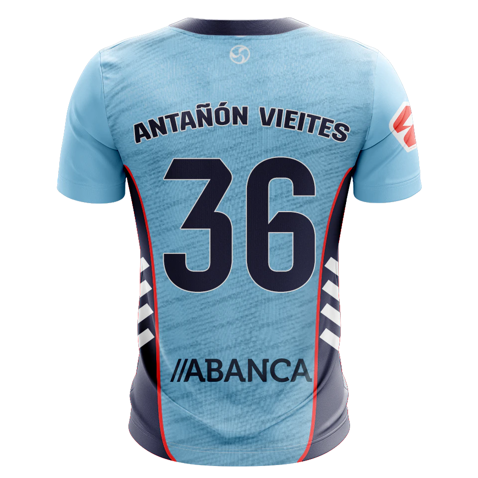 Andrés Antañón Celta のシャツ