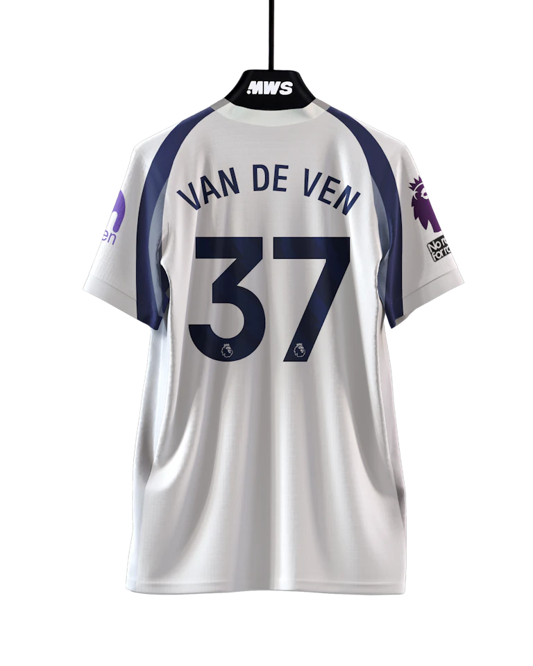 来自Tottenham Hotspur的Micky van de Ven球衣