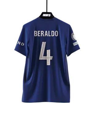 Lucas Beraldo Paris Saint-Germain のシャツ