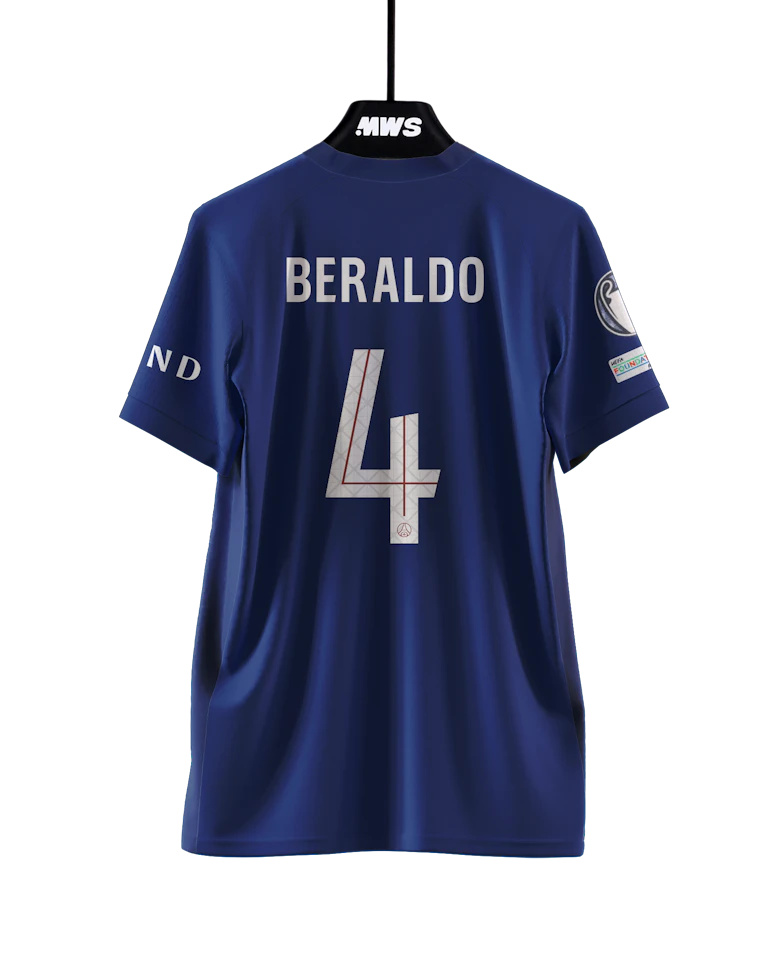 Lucas Beraldo Paris Saint-Germain のシャツ