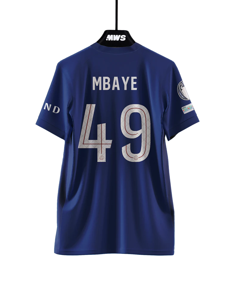 Paris Saint-Germain 팀의 Ibrahim Mbaye 셔츠