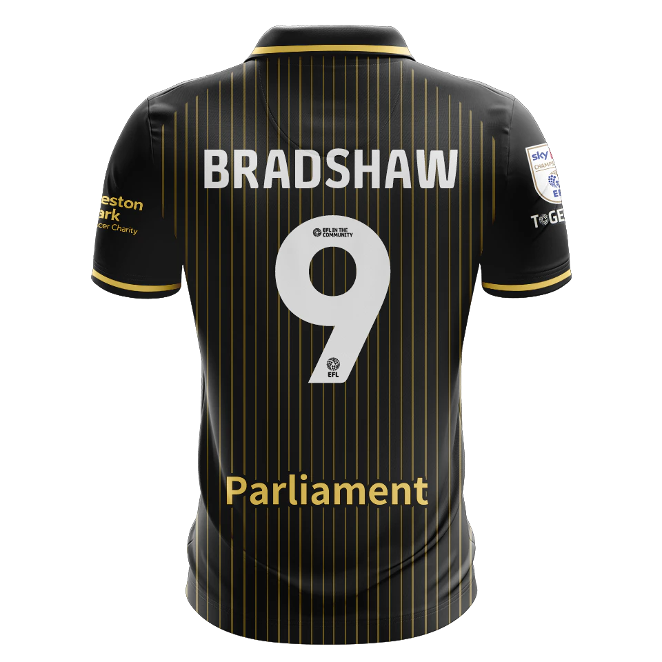 Camisola de Tom Bradshaw, Barnsley