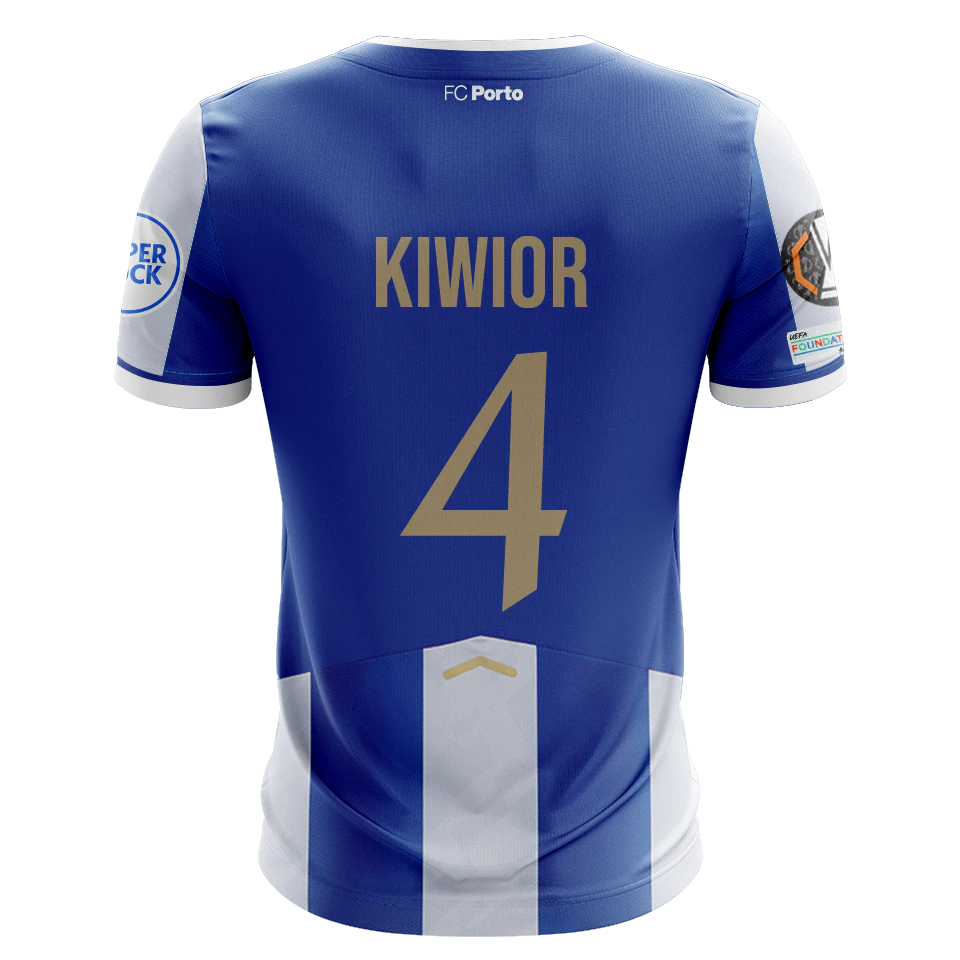 FC Porto 팀의 Jakub Kiwior 셔츠