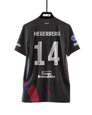 来自OL Lyonnes的Ada Hegerberg球衣