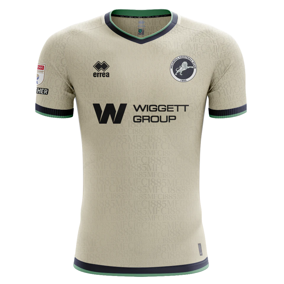 Casper De Norre Millwall shirt