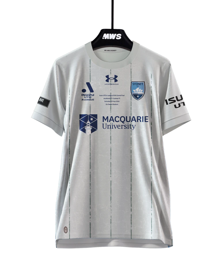 Jordan Courtney-Perkins Sydney FC jersey