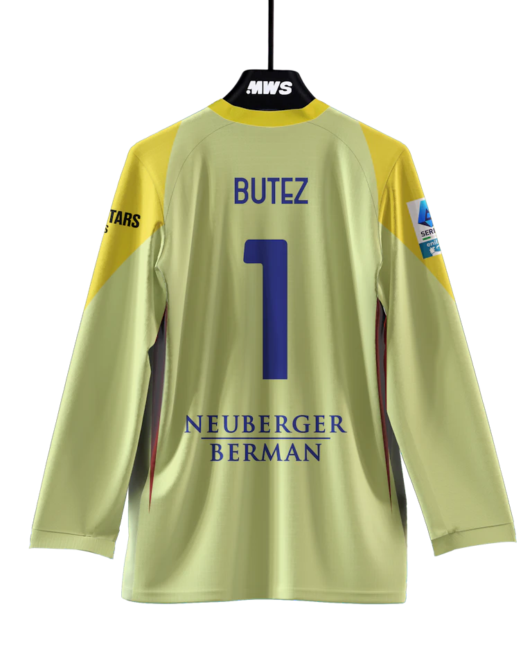 Como 1907 팀의 Jean Butez 셔츠