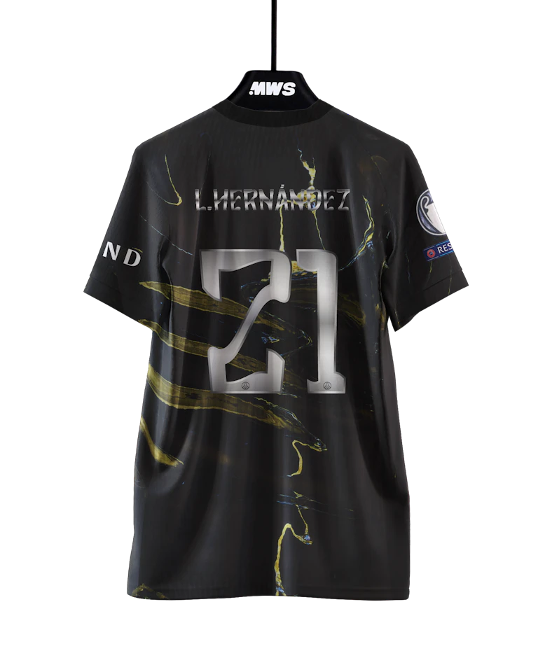 来自Paris Saint-Germain的Lucas Hernández球衣