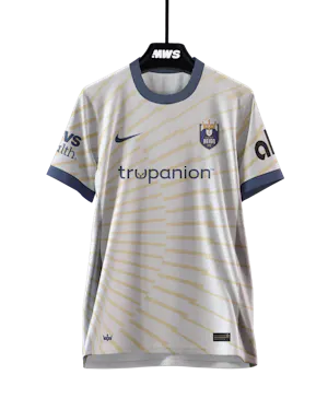 Angharad James-Turner Seattle Reign shirt