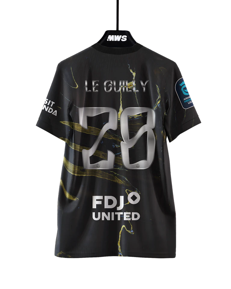 来自Paris Saint-Germain Féminines的Jade Le Guilly球衣
