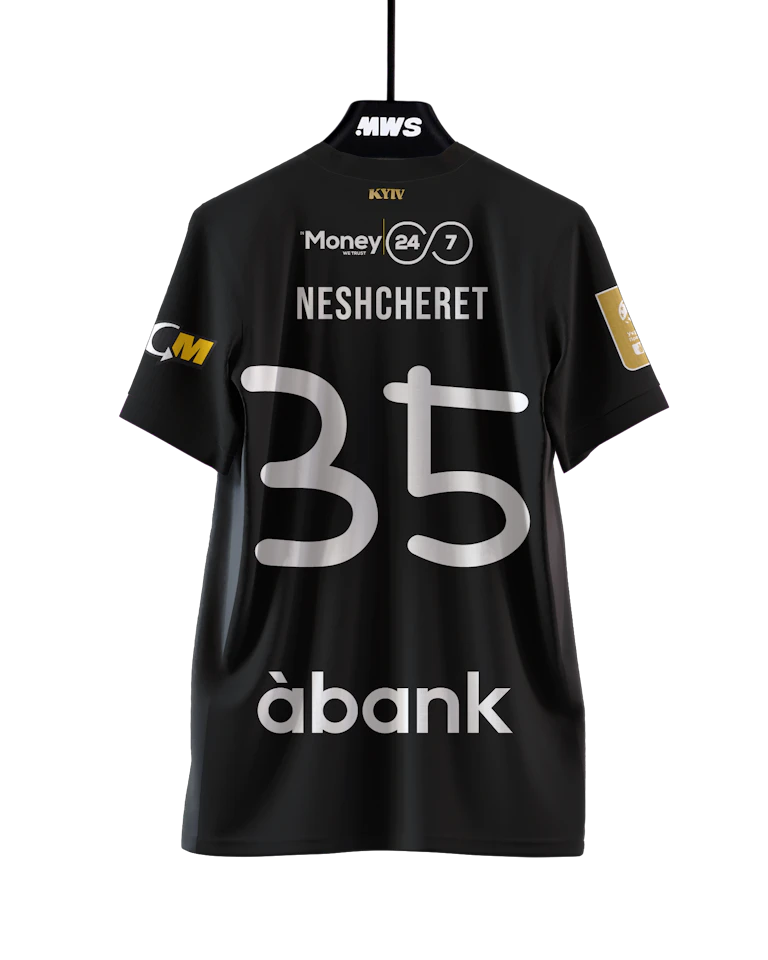 Ruslan Neshcheret FC Dynamo Kyiv のシャツ