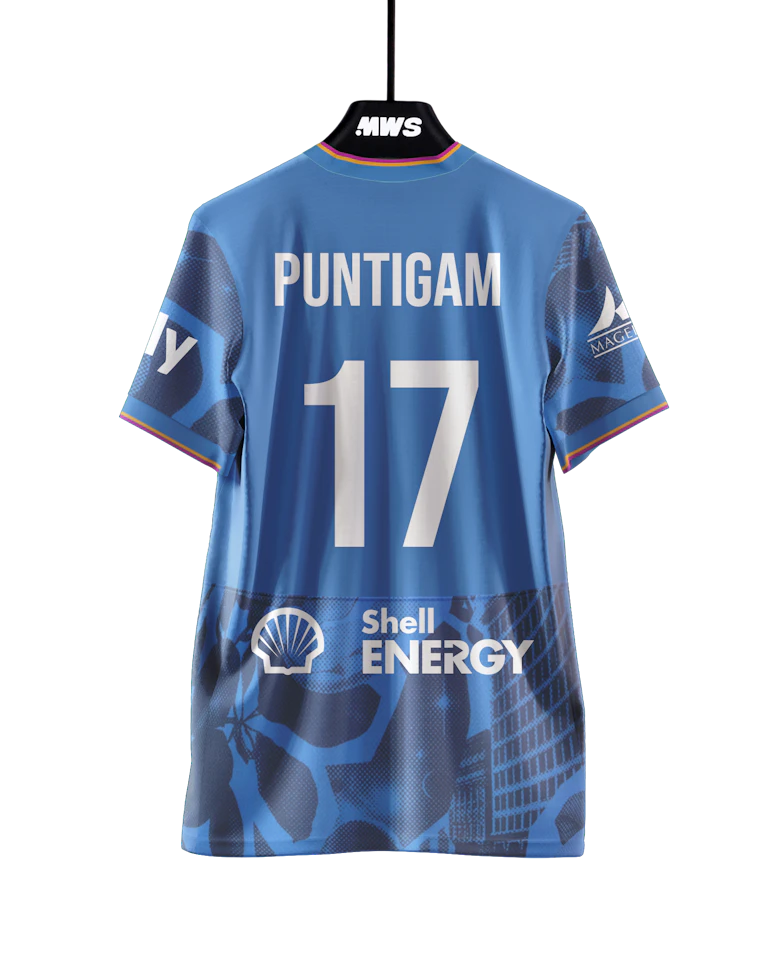Houston Dash-Trikot von Sarah Puntigam
