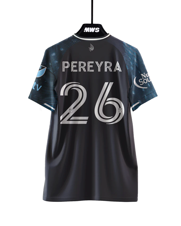 Joaquín Pereyra Minnesota United shirt