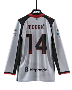 Luka Modrić AC Milan shirt