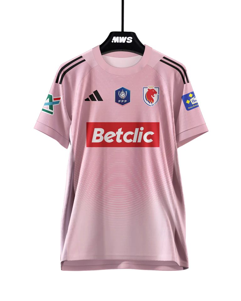 Shirt van Christiane Endler OL Lyonnes