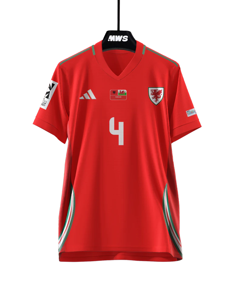 Sophie Ingle Wales W shirt