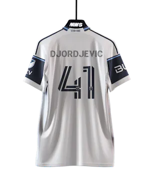 来自Vancouver Whitecaps FC的Nikola Djordjevic球衣