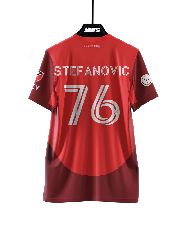 Lazar Stefanović Toronto FC shirt