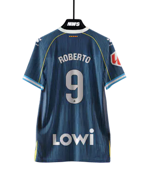 来自RCD Espanyol De Barcelona的Roberto Fernández Jaén球衣