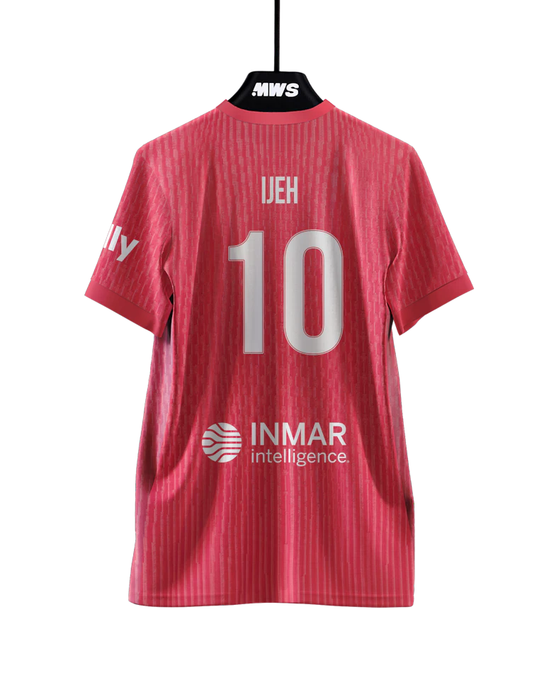 North Carolina Courage 팀의 Evelyn Ijeh 셔츠