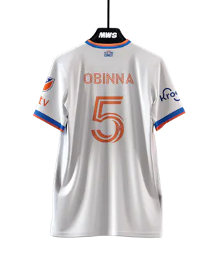 FC Cincinnati-Trikot von Obinna Nwobodo