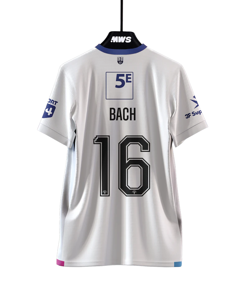 Tobias Bach Vejle Boldklub forması