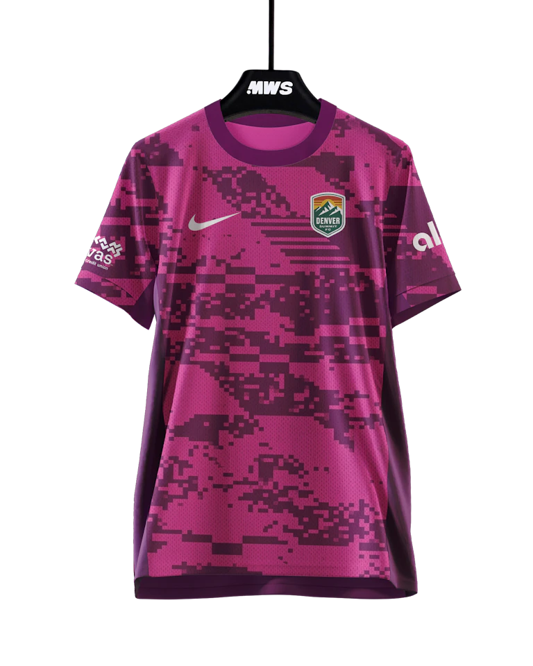 Abby Smith Denver Summit FC shirt