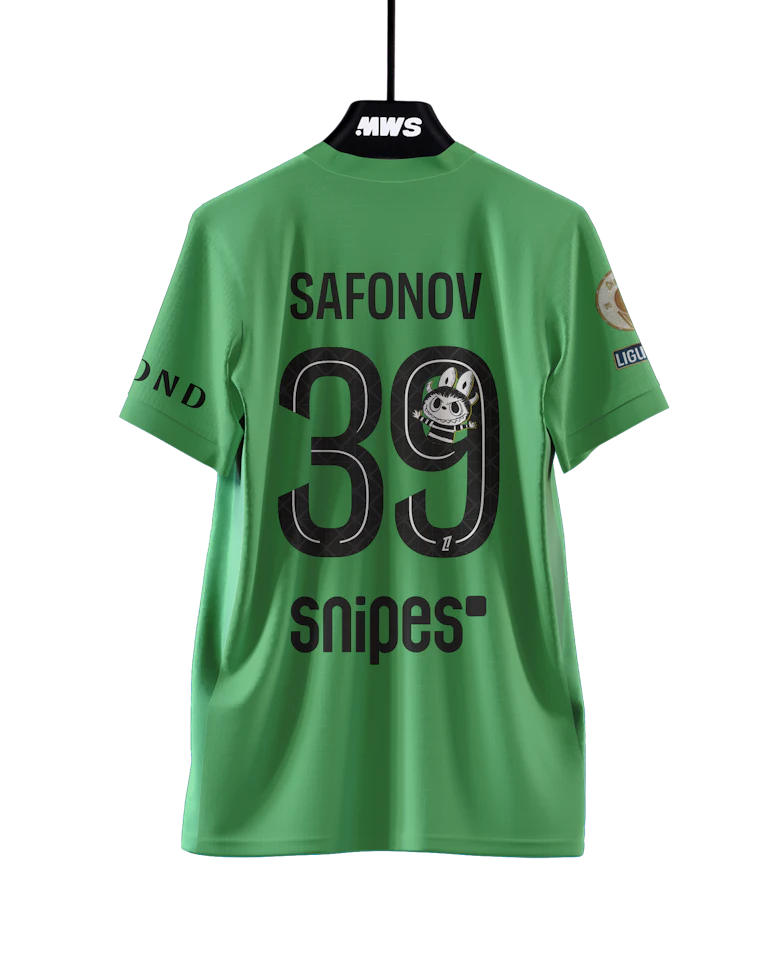 Matvey Safonov Paris Saint-Germain jersey