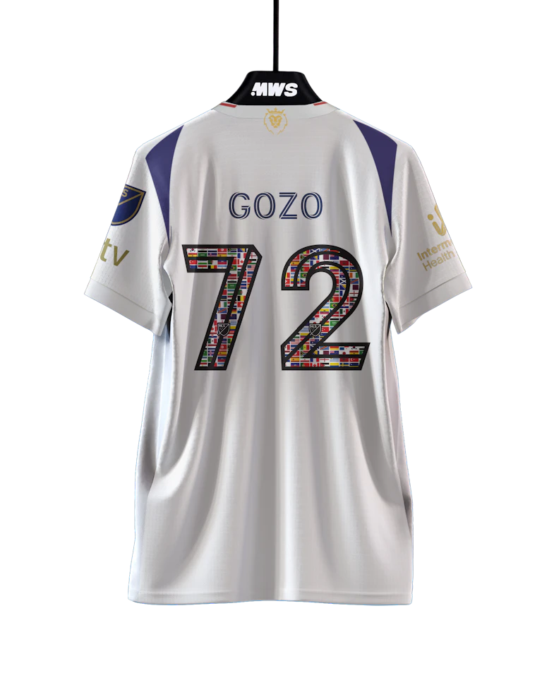 来自Real Salt Lake的Zavier Gozo球衣
