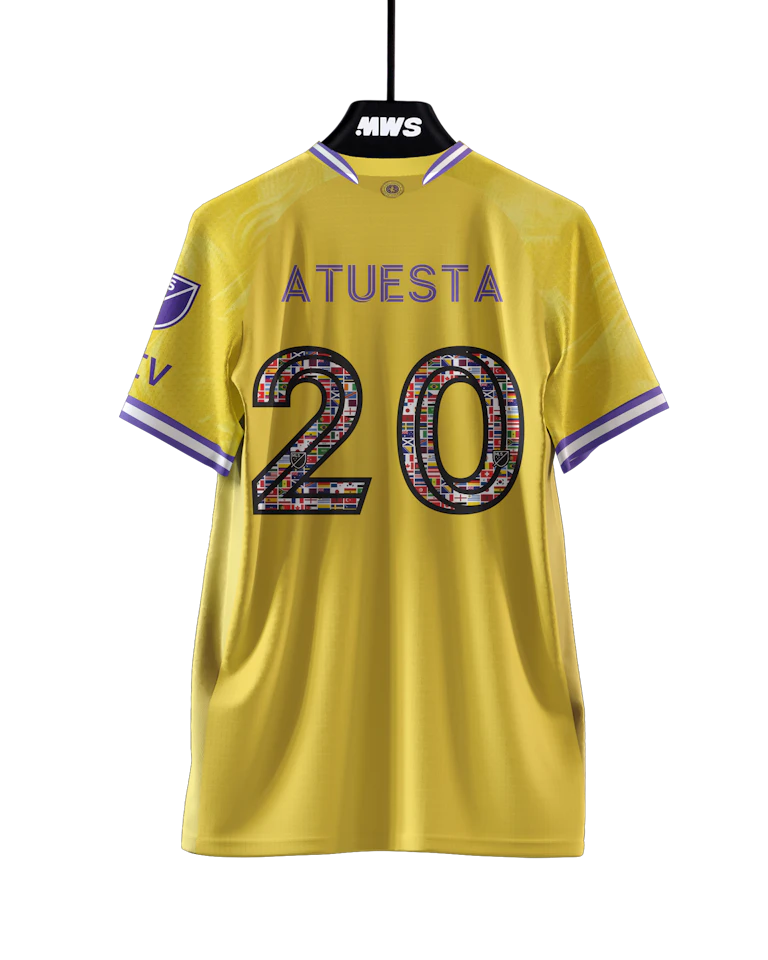 来自Orlando City的Eduard Atuesta球衣