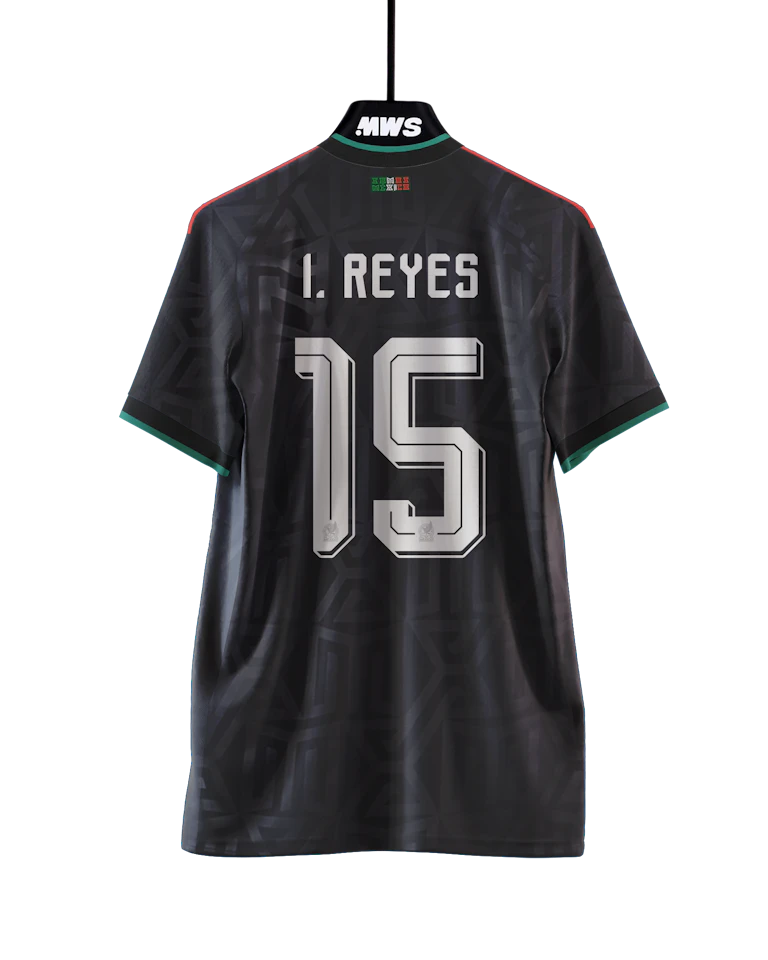 Israel Reyes Mexico camisa.