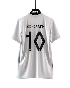 Martin Ødegaard Norway shirt