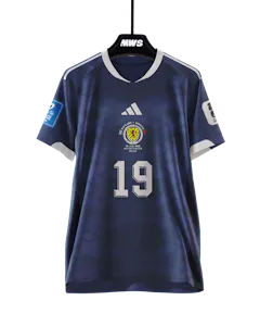 Scotland 팀의 Lewis Ferguson 셔츠