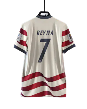 Giovanni Reyna United States shirt