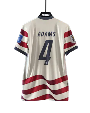 미국 팀의 Tyler Adams 셔츠